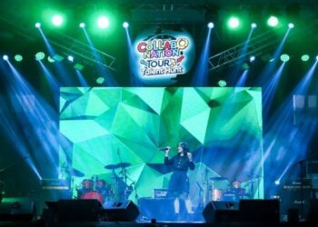 Panggung final Collabonation Tour Talent Hunt di Medan.