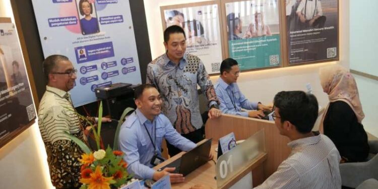 AXA Mandiri Resmikan Customer Care Centre Baru di Medan 1 Customer Care Centre AXA Mandiri