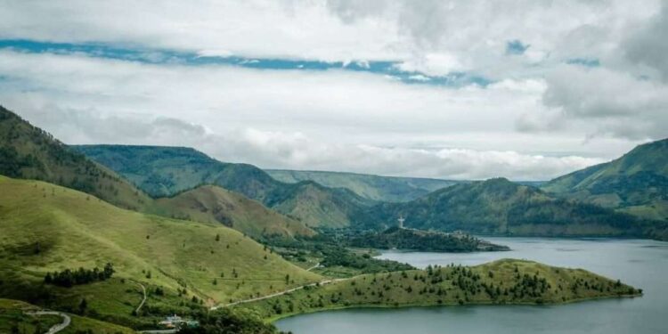 Keragaman Budaya Desa Wisata di Sekitar Danau Toba 1 Desa Wisata Hariara Pohan