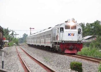 Ilustrasi Kereta Api.