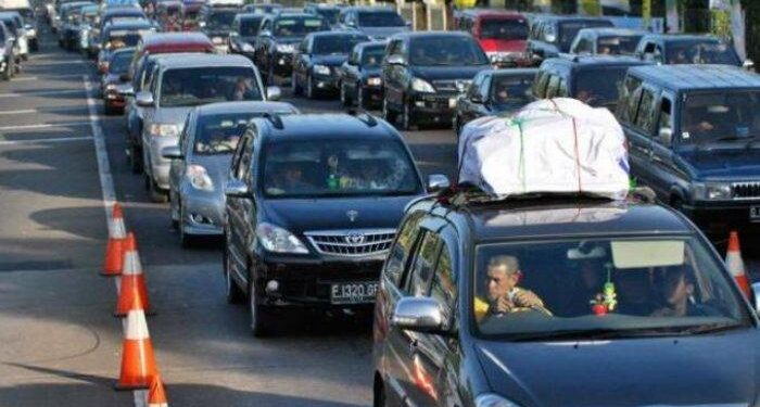 Kecelakaan Lalin di Mudik Lebaran 2025 Turun, Menhub Apresiasi Polri 1 Ilustrasi pemudik.