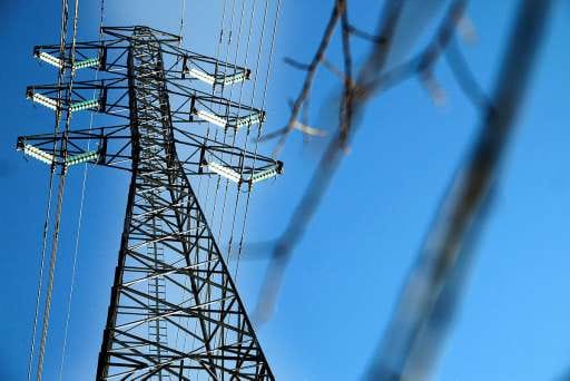 PLN Operasikan Transmisi Baru 150 kV untuk Smelter Ceria Group di Kolaka 1 Jaringan listrik.