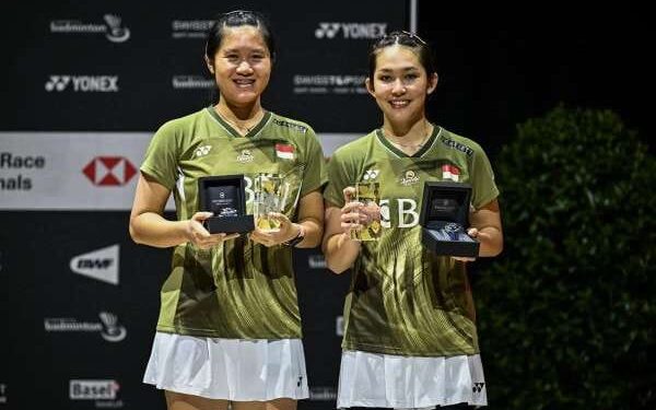 Pasangan ganda putri Indonesia Lanny Tria Mayasari/Ribka Sugiarto.