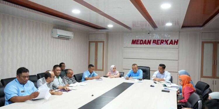 Jelang Lebaran, Keamanan dan Mutu Pangan di Medan akan Diawasi 1 Rapat koordinasi Tim Jejaring Keamanan Pangan Daerah Kota Medan.