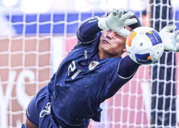 Kiper Timnas U-23 Indonesia, Ernando Ari Sutaryadi.