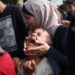 Serangan Israel Hancurkan Rumah Sakit Terbesar di Gaza 2 Seorang anak laki-laki berduka atas kematian kerabatnya di sebuah rumah sakit di Kota Rafah, Jalur Gaza selatan, pada tanggal 1 April 2024.