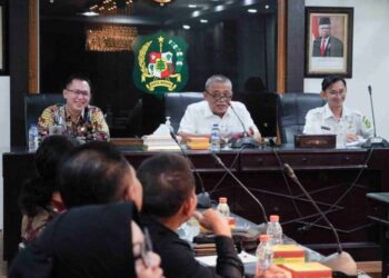Kunjungan kerja (kunker) Rombongan Komisi I dan II DPRD Kabupaten Sukamara Provinsi Kalimantan Tengah, di Balai Kota Medan.