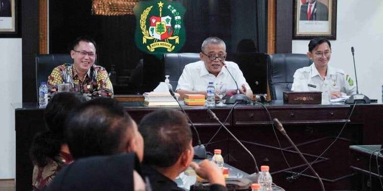 Komisi I dan II DPRD Sukamara Jadikan Medan Tujuan Kunker 1 Kunjungan kerja (kunker) Rombongan Komisi I dan II DPRD Kabupaten Sukamara Provinsi Kalimantan Tengah, di Balai Kota Medan.