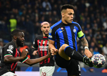 Pemain Inter Milan pada laga kontra AC Milan di pertandingan lanjutan Serie A Italia, di Stadion San Siro di Milan, Italia, Senin (22/4/2024) waktu setempat.