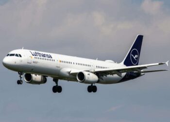 Maskapai internasional asal Jerman, Lufthansa.