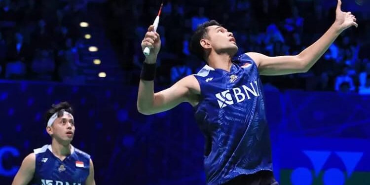 Daftar Skuad Indonesia di Thomas Uber Cup 2024 1 Pasangan ganda putra Indonesia, Fajar Alfian dan Muhammad Rian Ardianto.