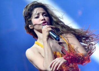 Shakira di acara Coachella 2024.