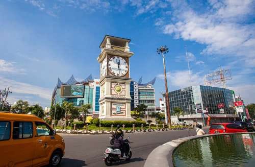 4 April, Pemko Medan Luncurkan Bus Wisata Gratis 1 Suasana Kota Medan.