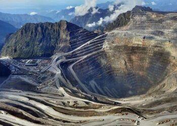 Tambang emas PT Freeport Indonesia.