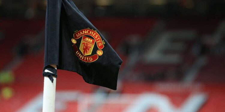Selisih Gol Minus, Finis Terburuk Manchester United di Premier League 1 Logo Manchester United.