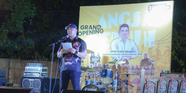 Kehadiran Angsa Neduh Diapresiasi, Jadi Wadah UMKM Naik Kelas 1 Grand Opening Angsa Neduh, di ex Rumah Sakit Tembakau Deli, Jalan Putri Hijau, Medan.