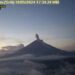 Gunung Semeru Kembali Erupsi, Luncurkan Awan Panas Sejauh 3 Km 2 Gunung Semeru erupsi disertai luncuran awan panas sejauh 3 km pada Sabtu (18/5/2024) pukul 17.34 WIB.