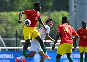 Laga play-off Olimpiade 2024 antara Indonesia U-23 vs Guinea, di Stade Pierre Pibarot, Paris, Kamis (9/5/2024) malam WIB. Kekalahan tersebut diwarnai tindakan rasis oleh sejumlah oknum suporter Indonesia.