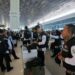 Sejumlah PPIH hendak berangkat ke Arab Saudi melalui Bandara Internasional Soekarno-Hatta, Tangerang, Rabu (8/5/2024).