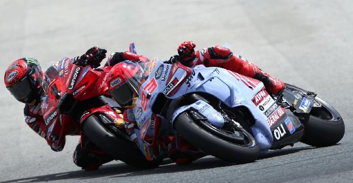 Pecco Bagnaia dan Marc Marquez.
