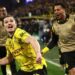 Pemain Borussia Dortmund saat pertandingan melawan Atletico Madrid pada leg pertama perempat final Liga Champions UEFA.