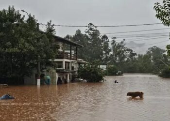 Penampakan banjir di Brasil.