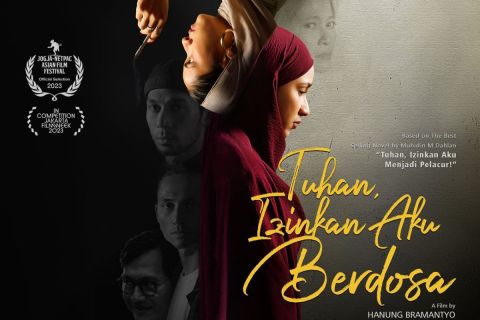 Film Tuhan Izinkan Aku Berdosa Sajikan Perang Batin Perilaku Manusia 1 Poster film 'Tuhan, Izinkan Aku Berdosa'.