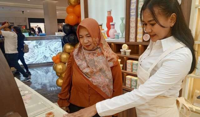 Wortel Punya Sederet Manfaat Bikin Kulit Glowing, Bisa Ditemukan di SKINFOOD 1 Store SKINFOOD di Sun Plaza Medan.