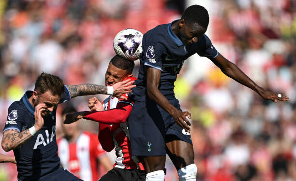 Menang 3-0 Lawan Sheffield, Tottenham Lolos Liga Europa Musim Depan 1 Tottenham Hotspur menang telak 3-0 atas tuan rumah Sheffield United dalam matchday pamungkas Liga Premier Inggris 2023/24.