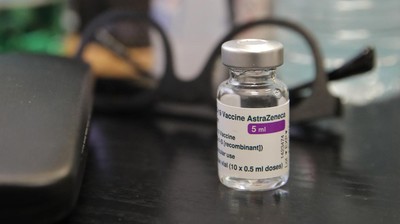 Vaksin AstraZeneca Berisiko Picu Pembekuan Darah, Amankah Penerima di RI? 1 Vaksin AstraZeneca.