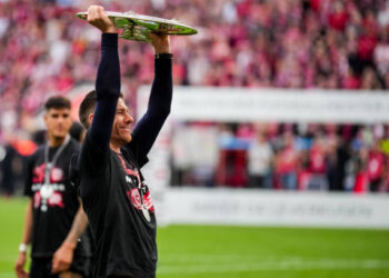 Pelatih Bayer Leverkusen, Xabi Alonso.