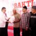 Alumni Akabri 94 Gelar Baksos di Kampung Nelayan Belawan 2 Alumni Akabri Tahun 1994 menggelar bakti sosial dan bakti kesehatan kepada masyarakat di Kecamatan Medan Belawan.
