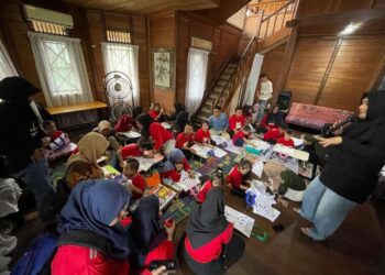 Program edukreatif bagi penyandang disabilitas down syndrone yang digelar oleh Rumah Difabel Sharaswaty.