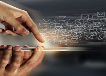 Ilustrasi SMS blast.