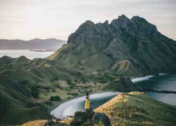 Salah satu tempat wisata di Indonesia.