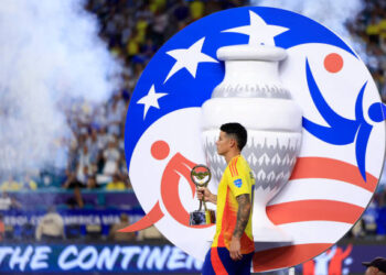 Pemain Kolombia, James Rodriguez meraih penghargaan Pemain Terbaik Copa America 2024.