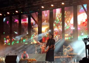 Krakatau Ethno saat tampil di Rainforest World Music Festival 2024 di Sarawak Cultural Village, Minggu (30/6/2024) malam.