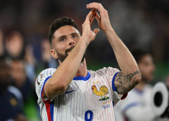 Penyerang Prancis, Olivier Giroud.