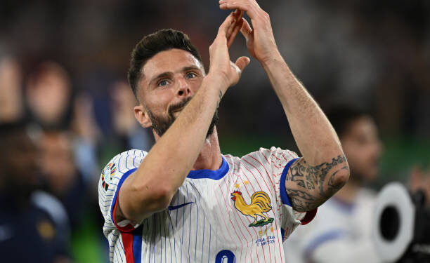 Penyerang Prancis, Olivier Giroud.