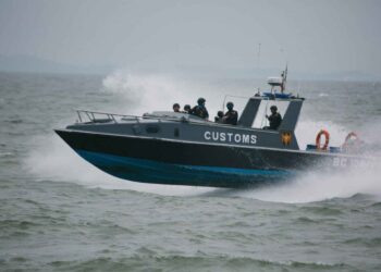 Patroli laut Bea Cukai.