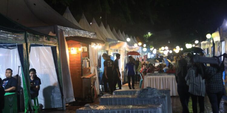 Suasana di Colorful Medan Carnaval.