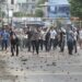 Situasi unjuk rasa yang diwarnai kerusuhan di Bangladesh.