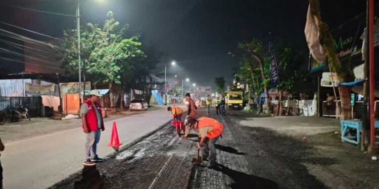 Medan Ambil Alih Perbaikan Tiga Jalan Provinsi Sumut Sepanjang 6,9 Km 1 Perbaikan jalan yang berstatus jalan Provinsi Sumatera Utara.