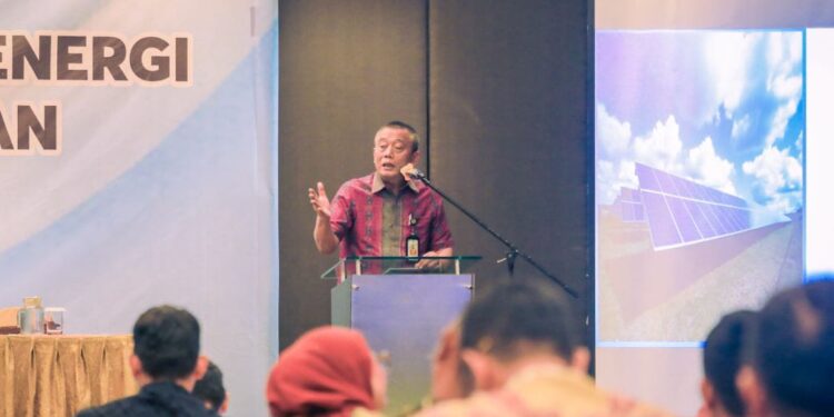 Pemko Medan Terapkan Manajemen Energi Gedung Perkantoran 1 Asisten Ekbang, Agus Suriyono.