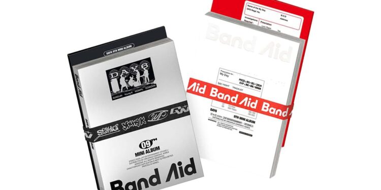Album fisik DAY6 bertajuk Band Aid.