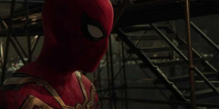 Cuplikan adegan Tom Holland berperan sebagai Spider-Man dari Spider-Man: No Way Home.