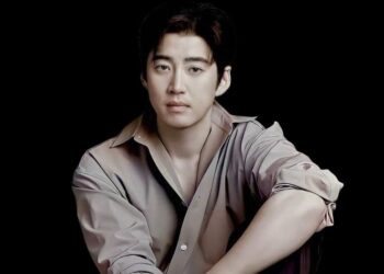 Yoon Kye Sang.