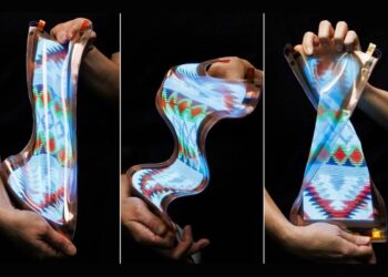 Tampilan layar "stretchable" yang dikembangkan oleh LG Display.