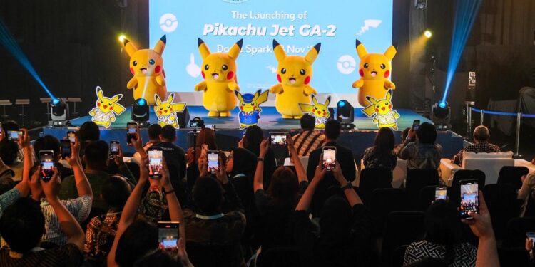 Peluncuran desain thematic livery Pikachu Jet GA-2 yakni karakter Pikachu berkemeja batik yang diaplikasikan di dua sisi pesawat wide body Airbus A330-300 Garuda Indonesia.