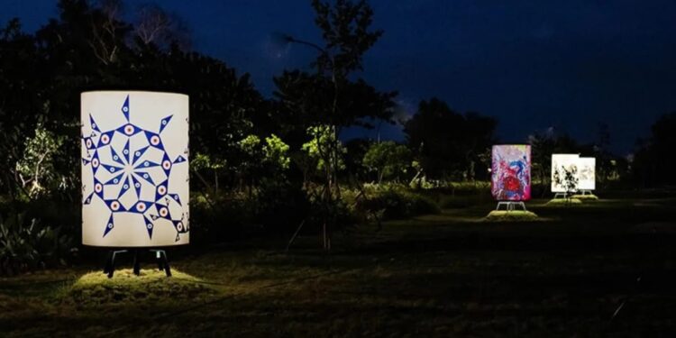 Constellations H20 Eksplorasi Tantangan Krisis Air Lewat Karya Seni 1 Ilustrasi pameran seni transformatif bertajuk 'Constellations H20' yang digelar di Kawasan Ekonomi Khusus (KEK) Kura Kura Bali.